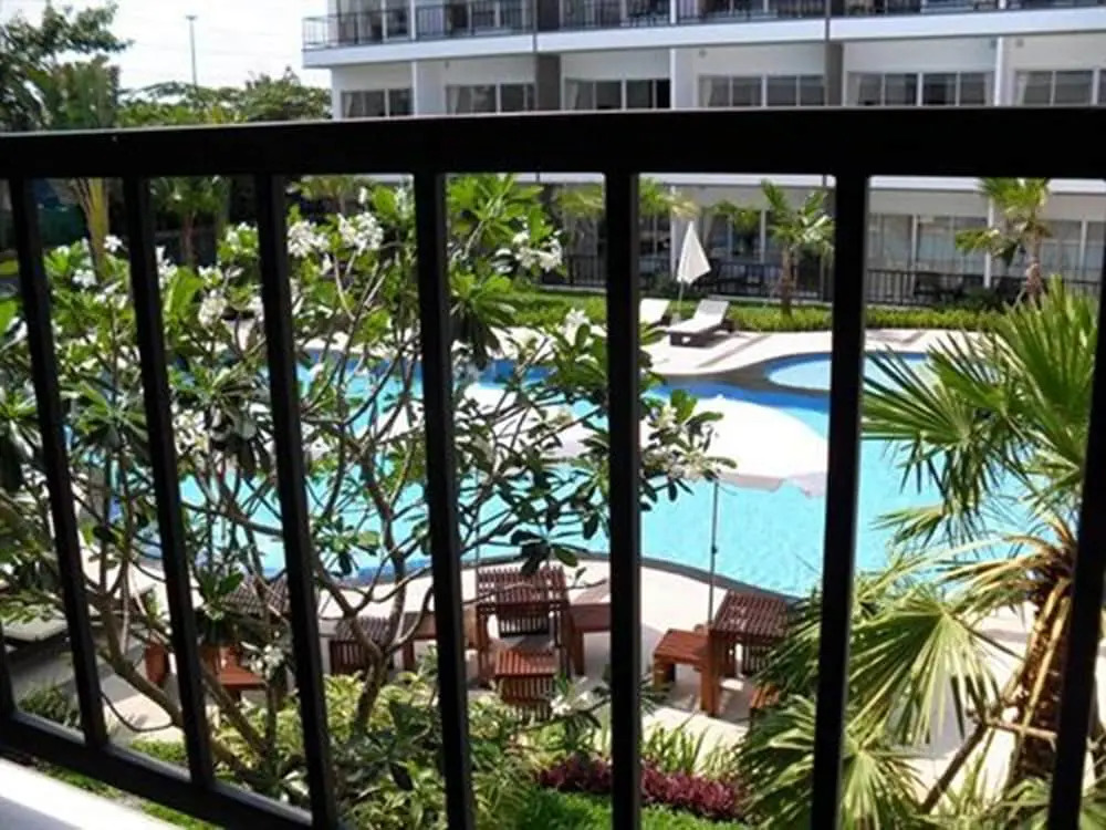 BS Premier Airport Hotel