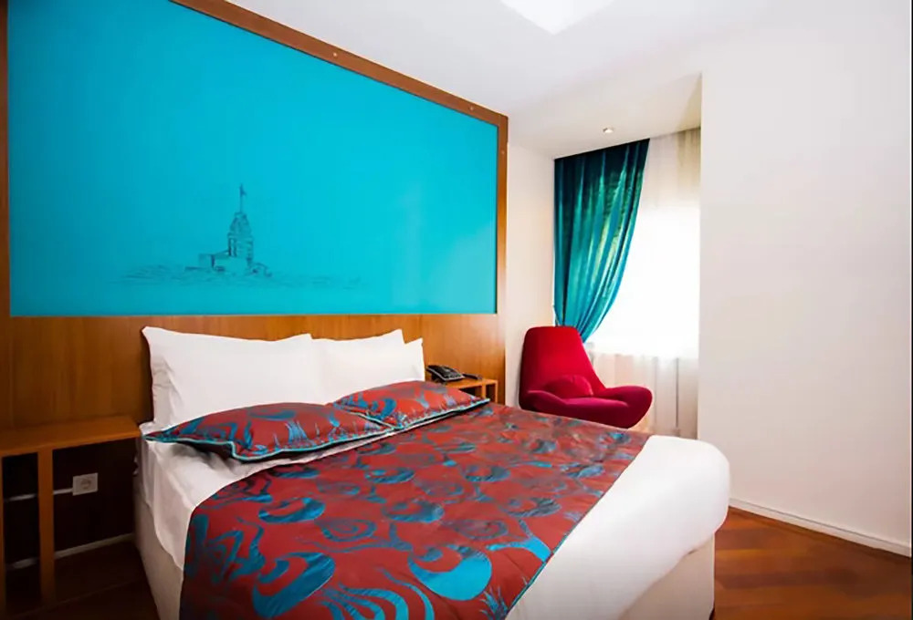 Pera City Suites