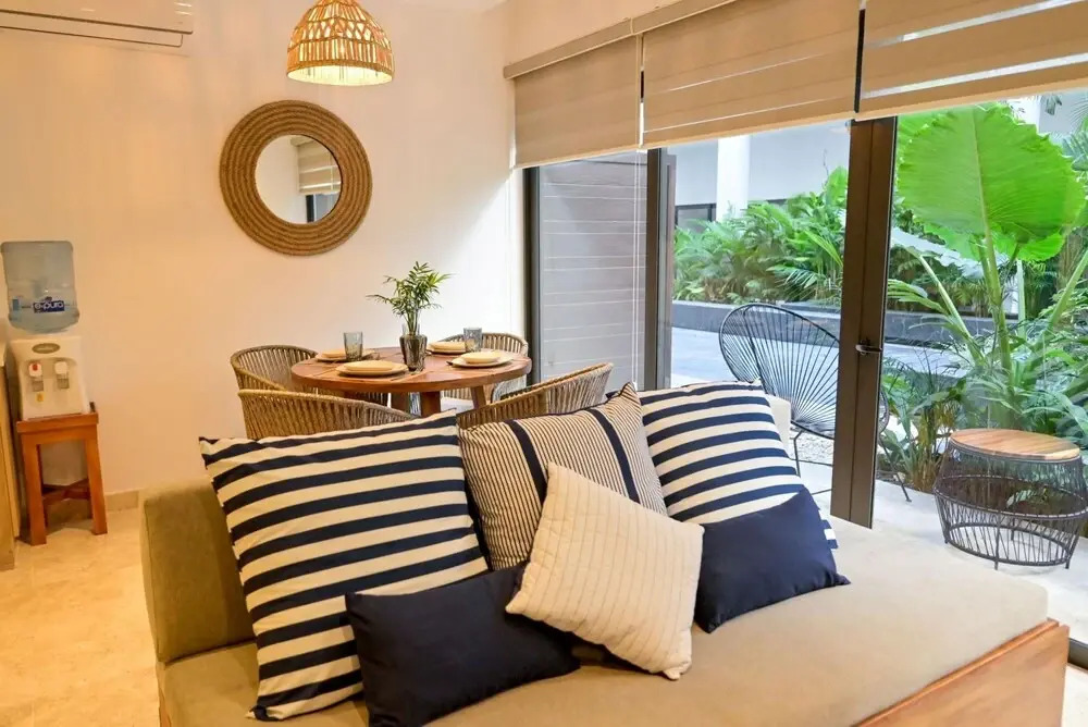 Brand New Lovely 1BR Apartment PDC Rooftop Pool Gym Pool Table Nice Amenities