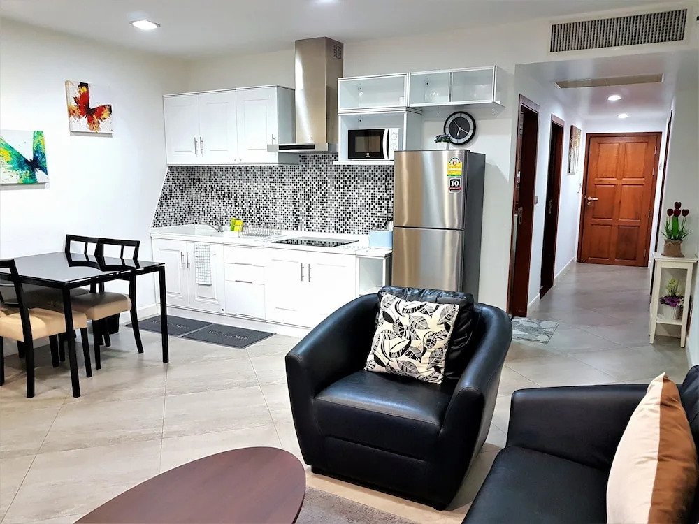 KB Apartments Karon Beach by PHR