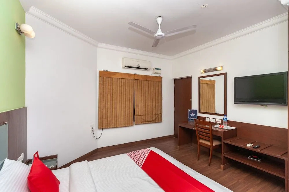 Oyo 26381 Lifestyle Residences