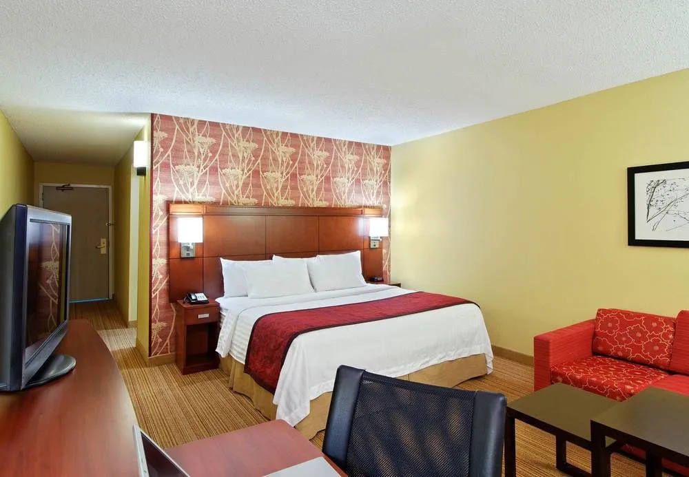 Courtyard by Marriott Asheville
