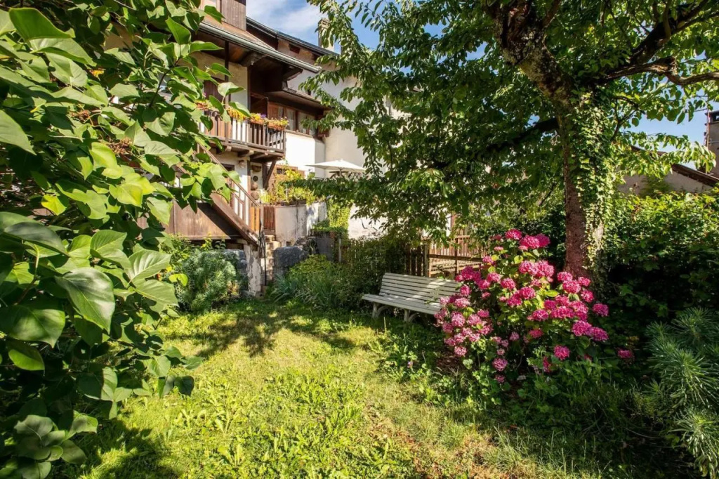 Suite & Castle - Au Pied du Chateau D'annecy Proche Coeur Historique & Lac by Immoconciergerie