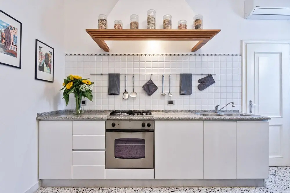 Tolentini Canal View Apartment