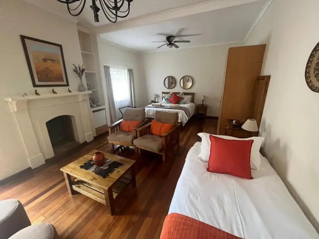Silos Guesthouse - Travel Addo Group