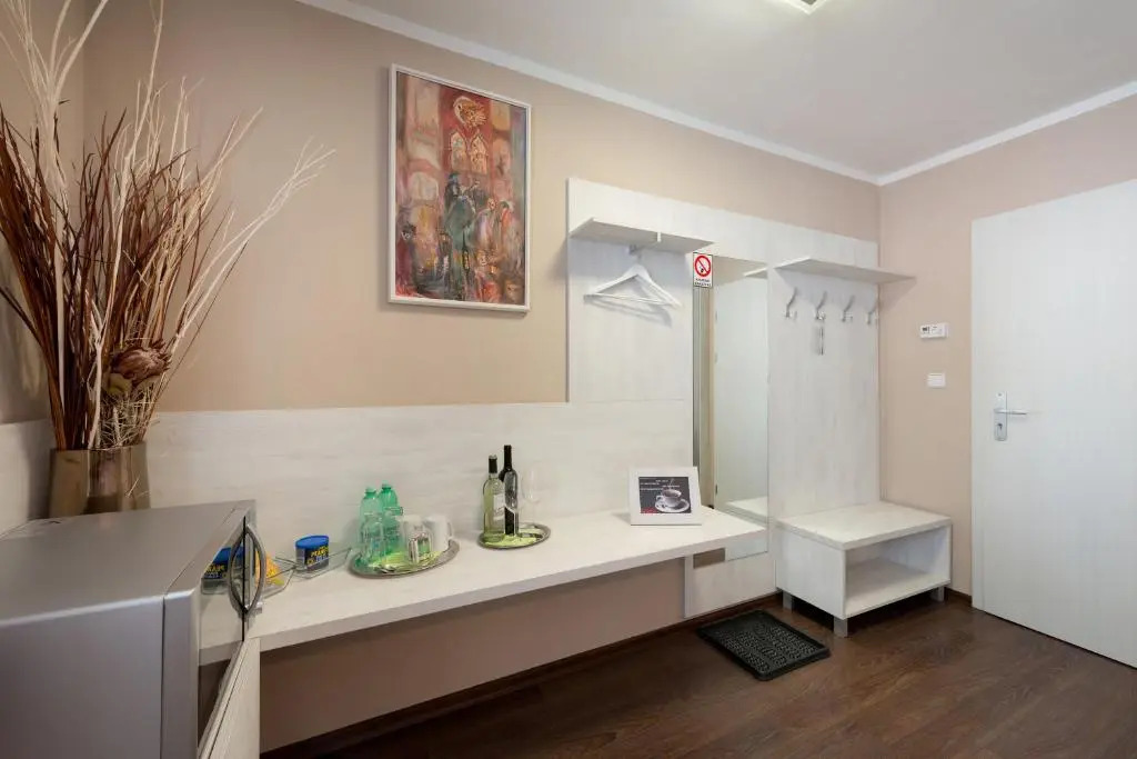 B2B Apartments