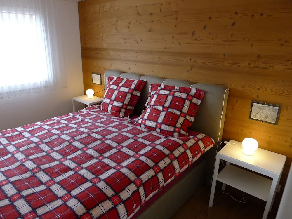 Elfe Apartments Studio for 2 Adults, Balcony With Lake and Mountain View