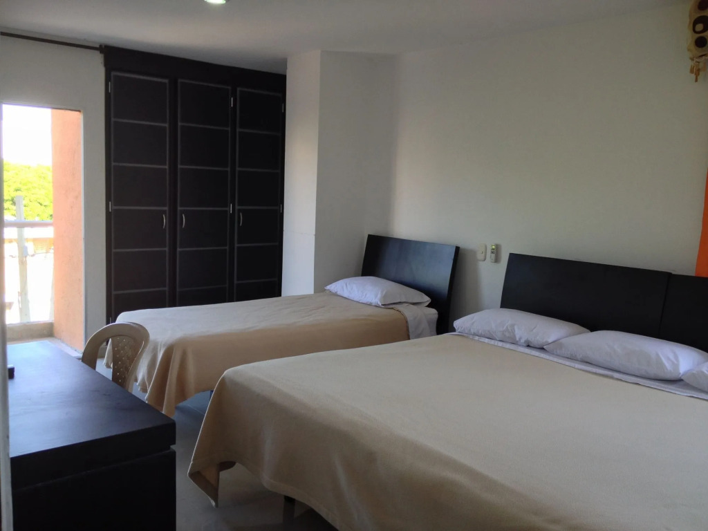 Hotel Charthon