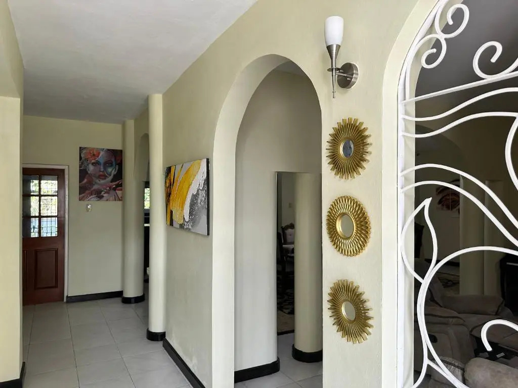 A Luxurious 4-Bedroom Private Villa with Games Room, Theatre & Modern Art