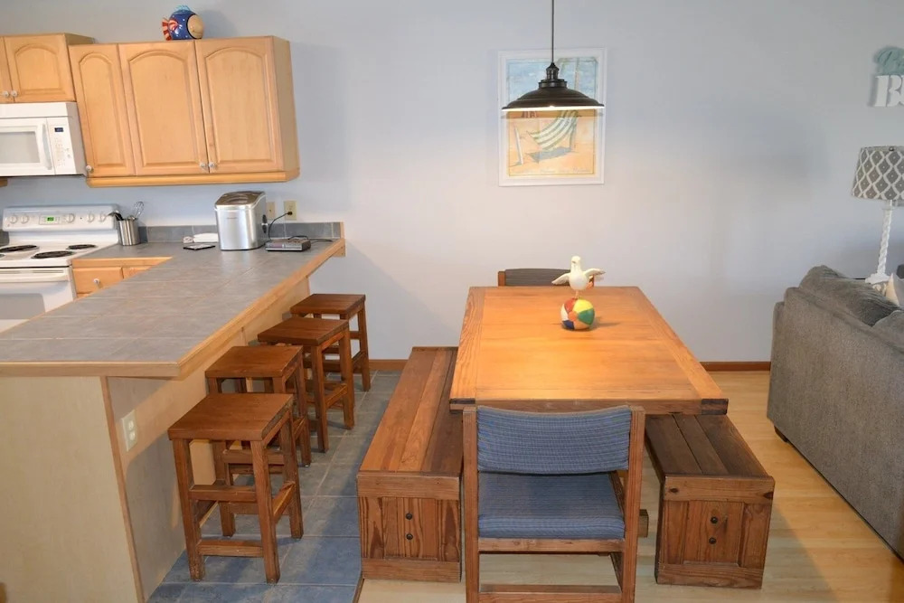 Wave Friends - 4 Br Home