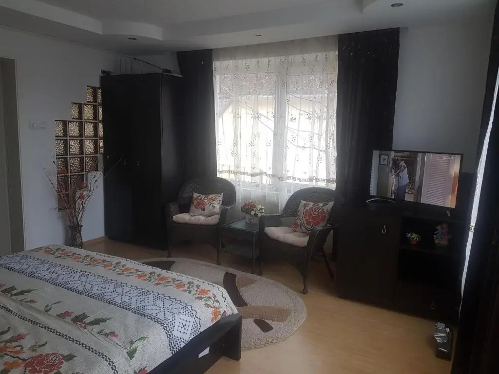 Apartament Teilor
