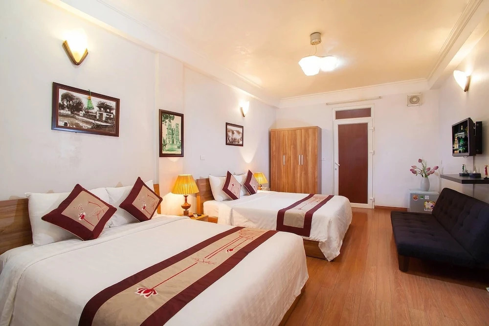 Les home boutique homestay in the center Hanoi Old quarter