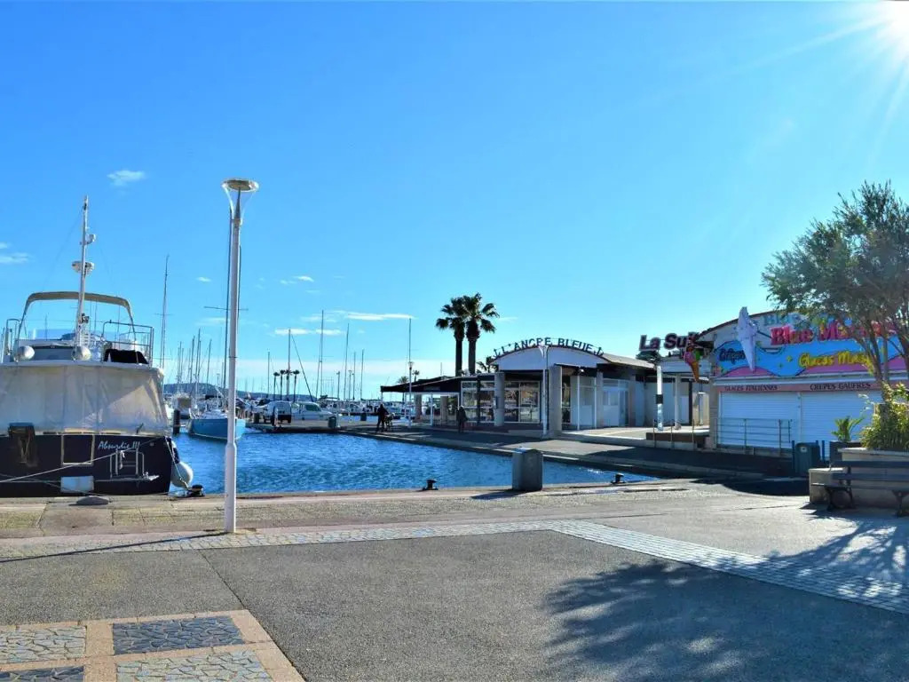 Appartement Cavalaire-sur-Mer, 3 pièces, 7 personnes - FR-1-226B-90