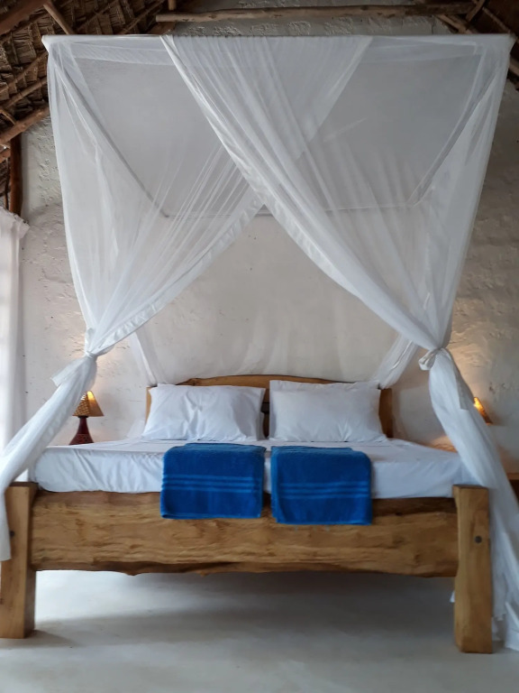 Merry Crab Cove - Après-Safari Beach Hotel