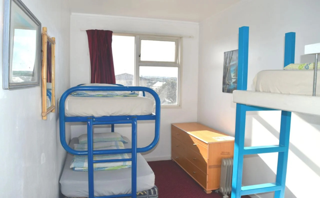 42b College House