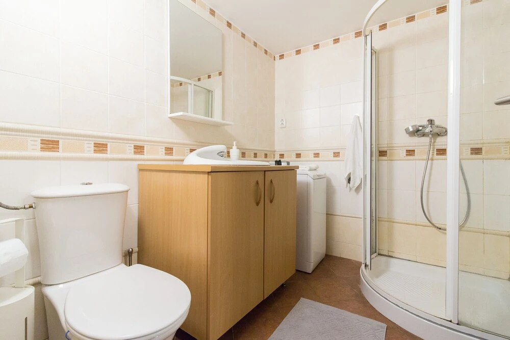 Cosy Apartment for 4 next to the Main Train Station by easyBNB