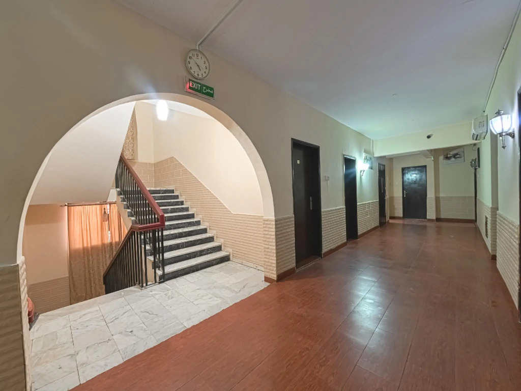 OYO 120 Seeb Guest House