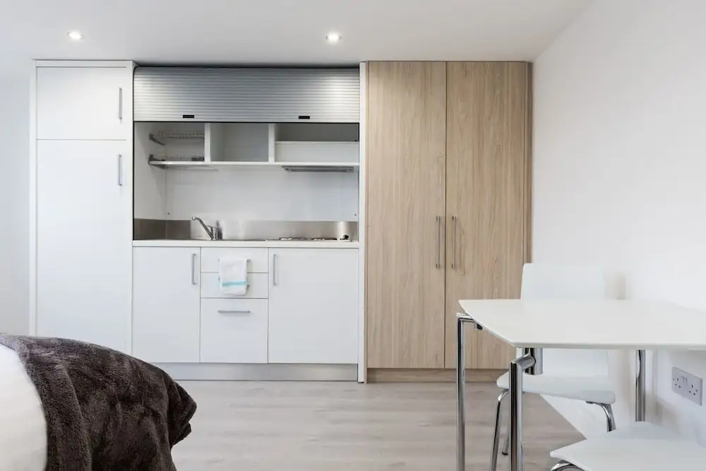 Bright Studio Flat - Camberwell! 3d