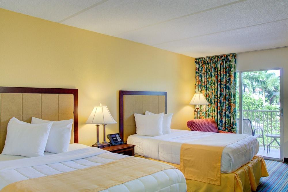 Holiday Inn Express Ft. Pierce-S HU