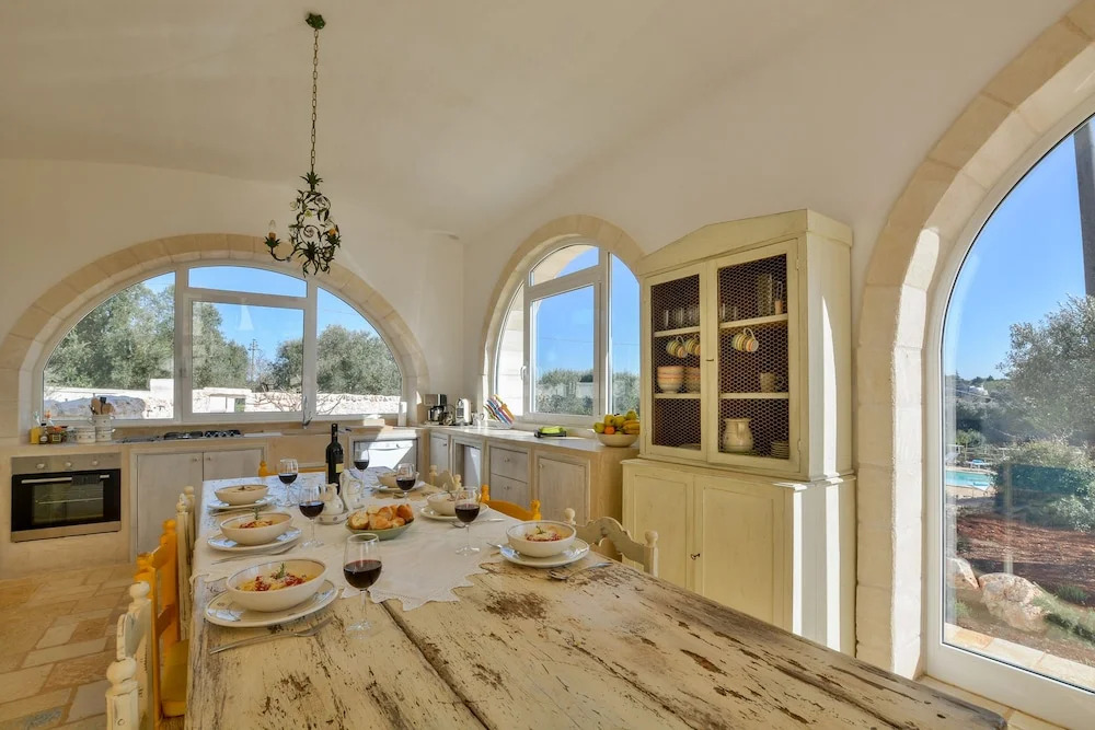 Villa Cristina by Raro Villas