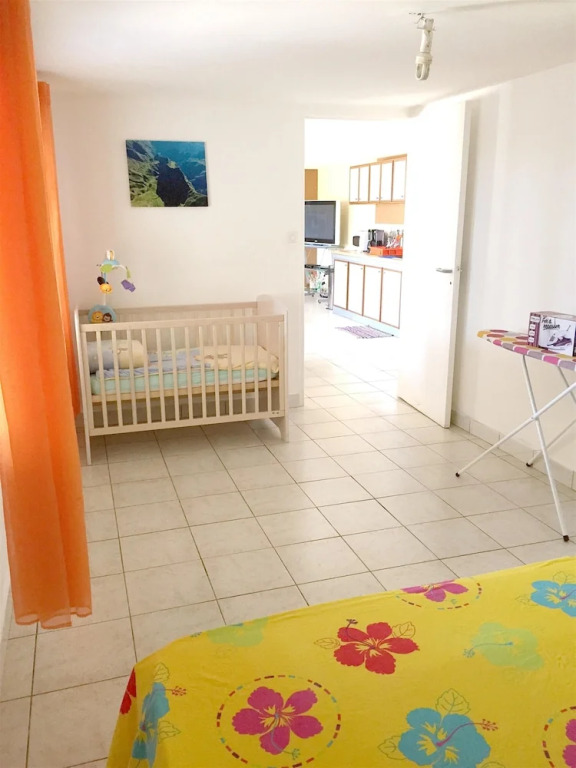 Apartment With 2 Bedrooms in Etang-salé les Hauts, With Enclosed Garde