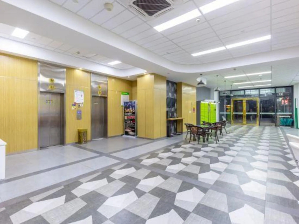 Dream Aijia Hotel (Hangzhou Linping Yintai subway station store)
