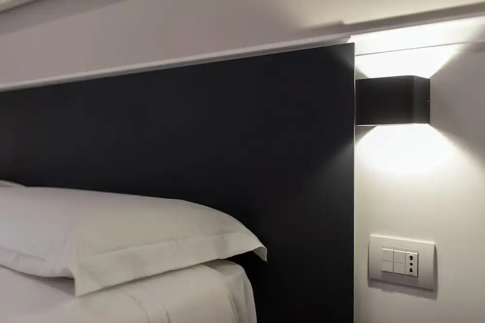 Five Boutique Rooms - Camera 1