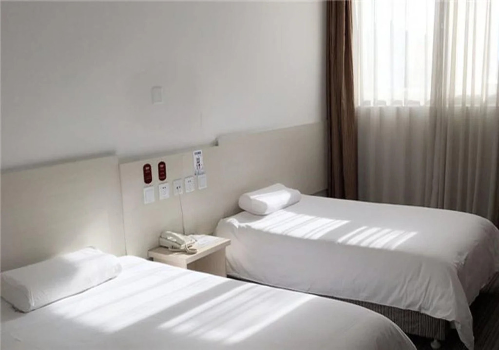 Super 8 Hotel Beijing Jiu Long