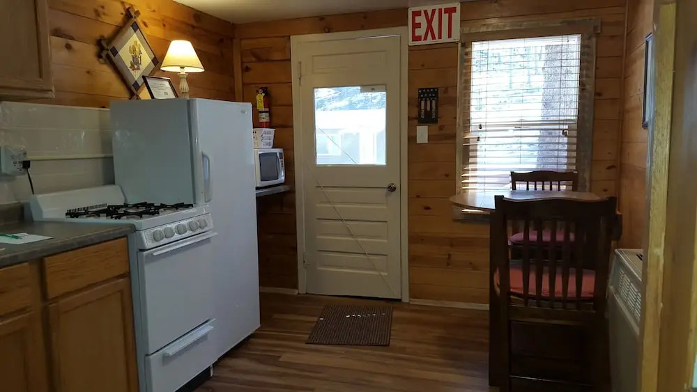 Allen Gulch Cabins