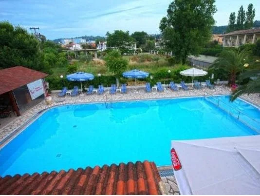 Zefiros Apartments