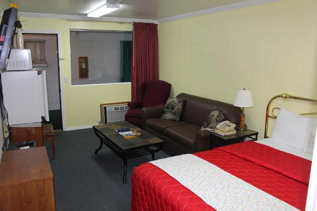 Oak Grove Inn