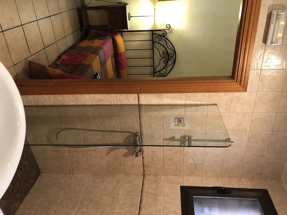 ALBERGUE SAN SATURNINO