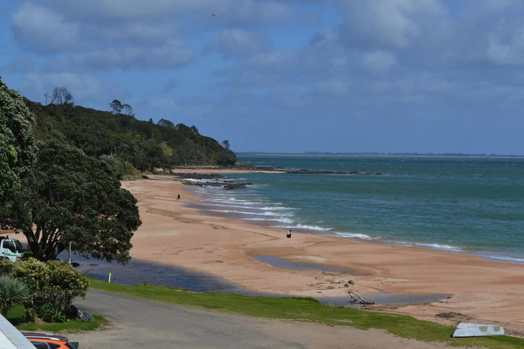 Golden Sand Beachfront, Cable Bay Stays, Cable Bay, Northland