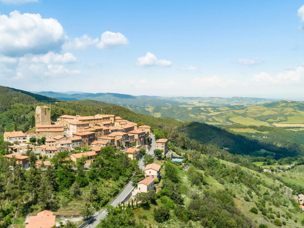 Holiday Home in Montecastelli with River Views