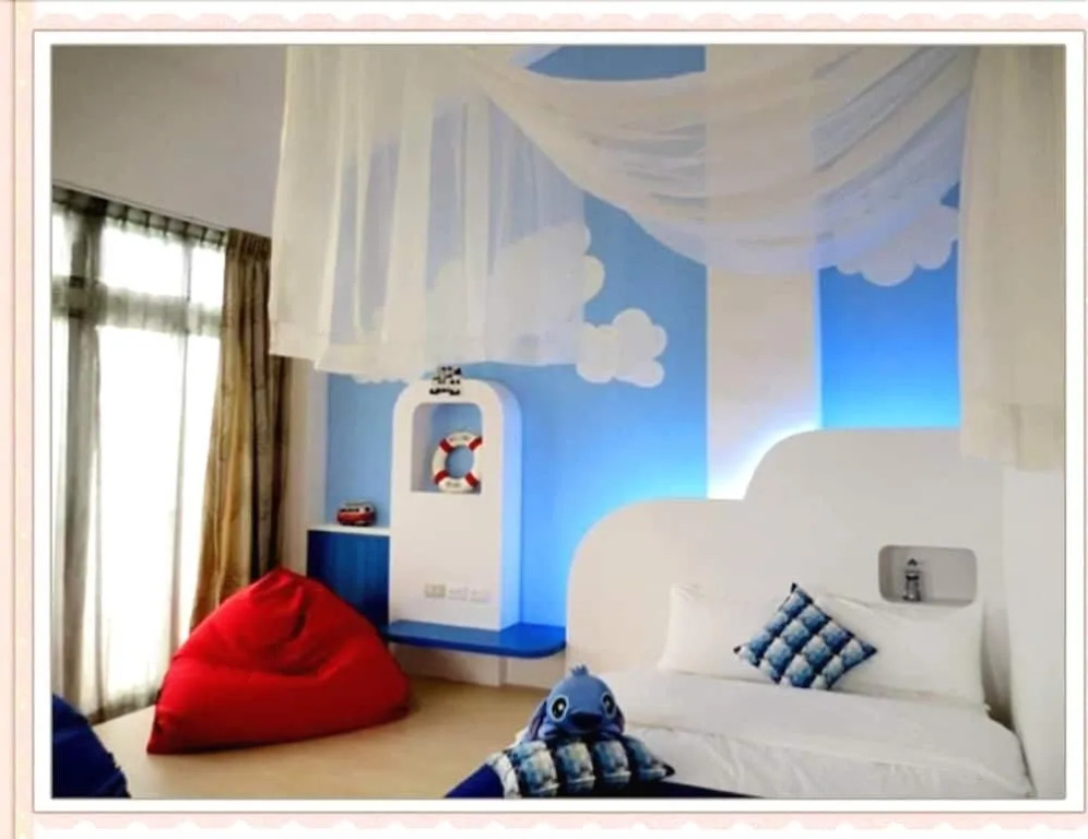 FiFI House