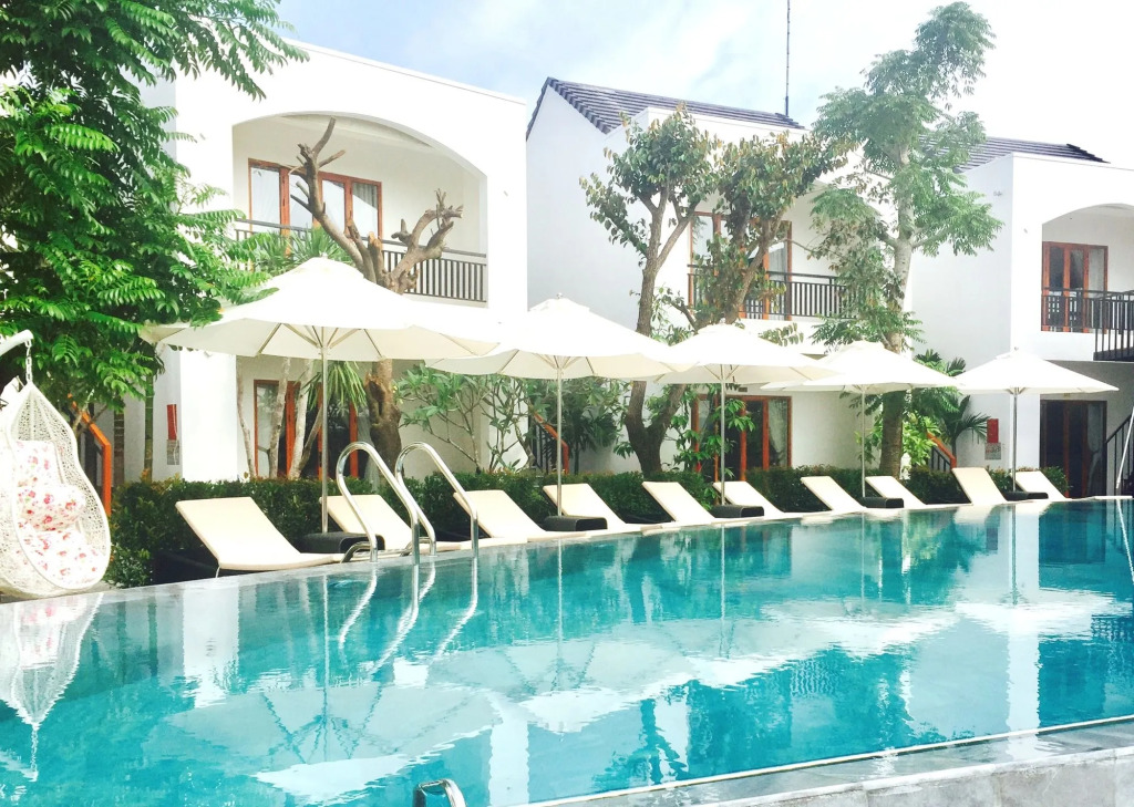 Azumi Villa Hotel