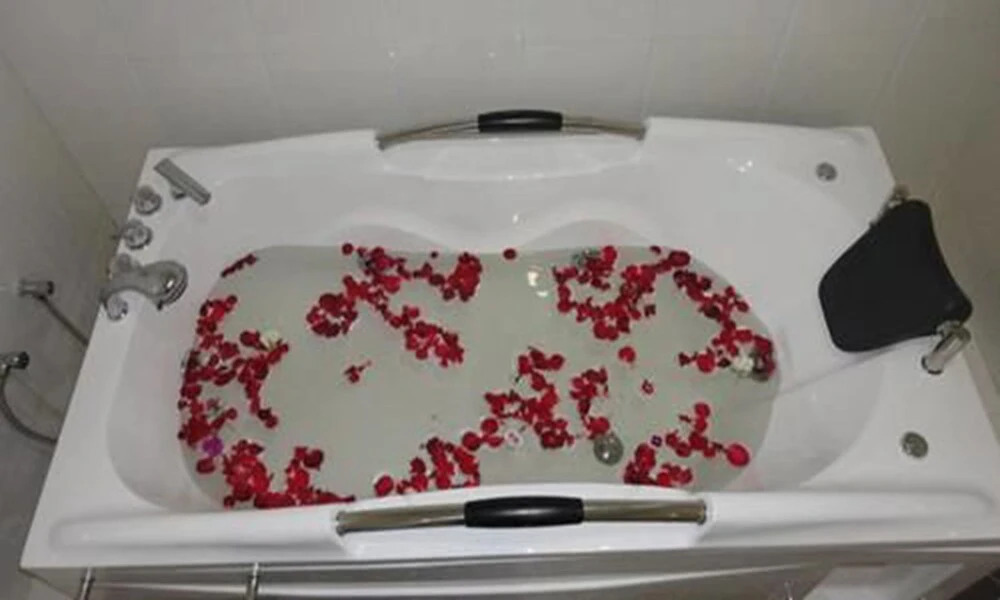 Royal Lotus Hotel