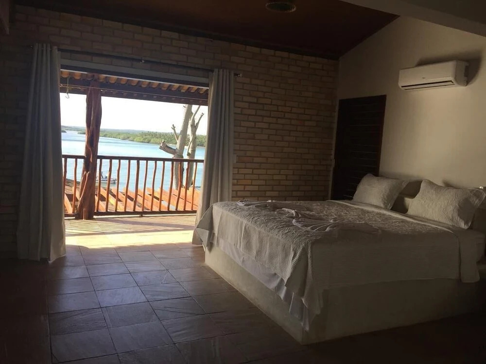 Qavi - Lagoa View