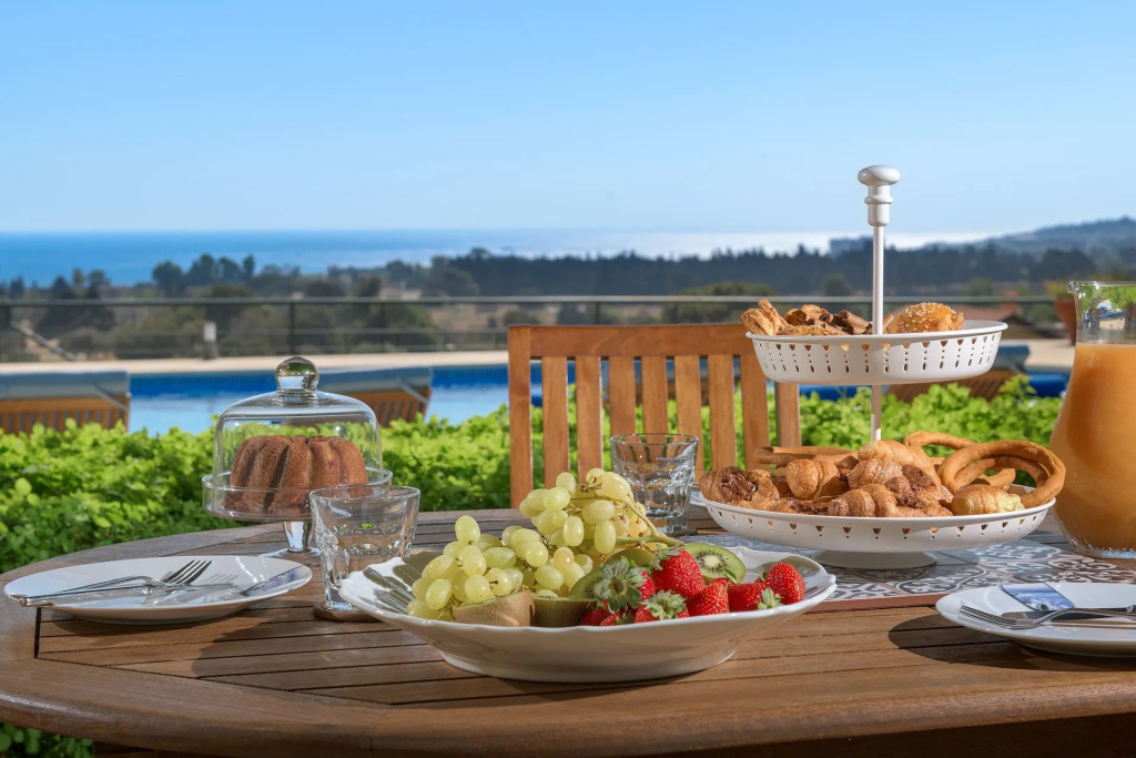Bello Blu Estate Luxury Mediterranean Villa