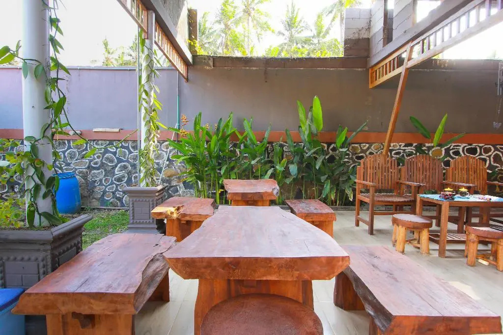 RedDoorz Syariah at Banyu Asem Banyuwangi