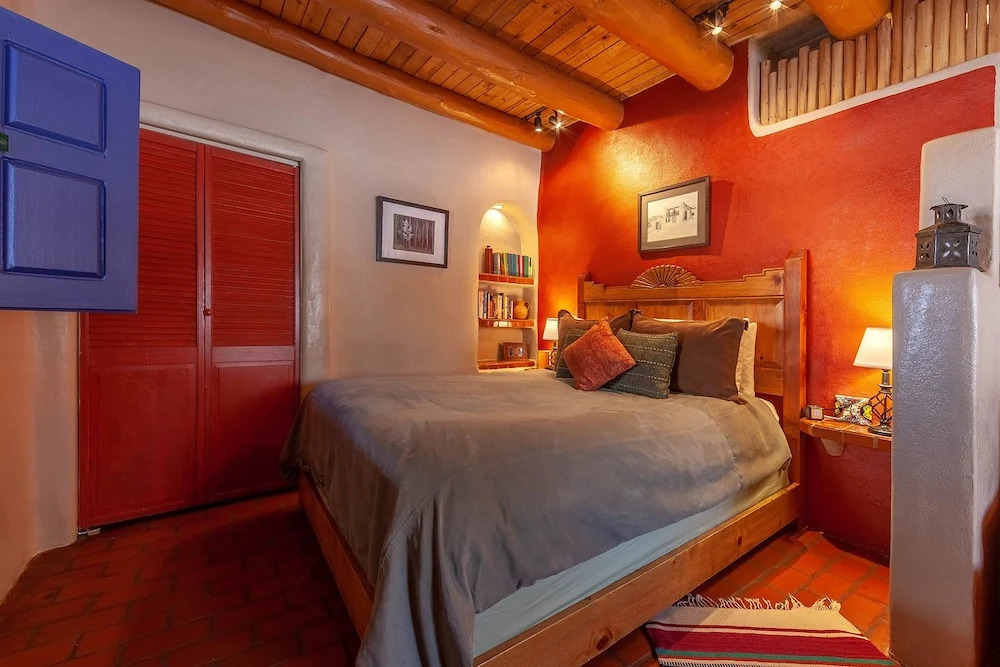 Adobe and Pines Inn Bed and Breakfast