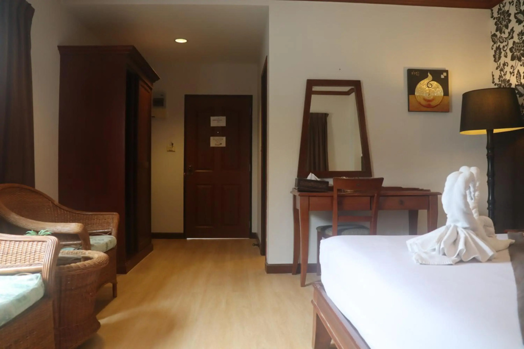 Inn House- SHA Extra Plus