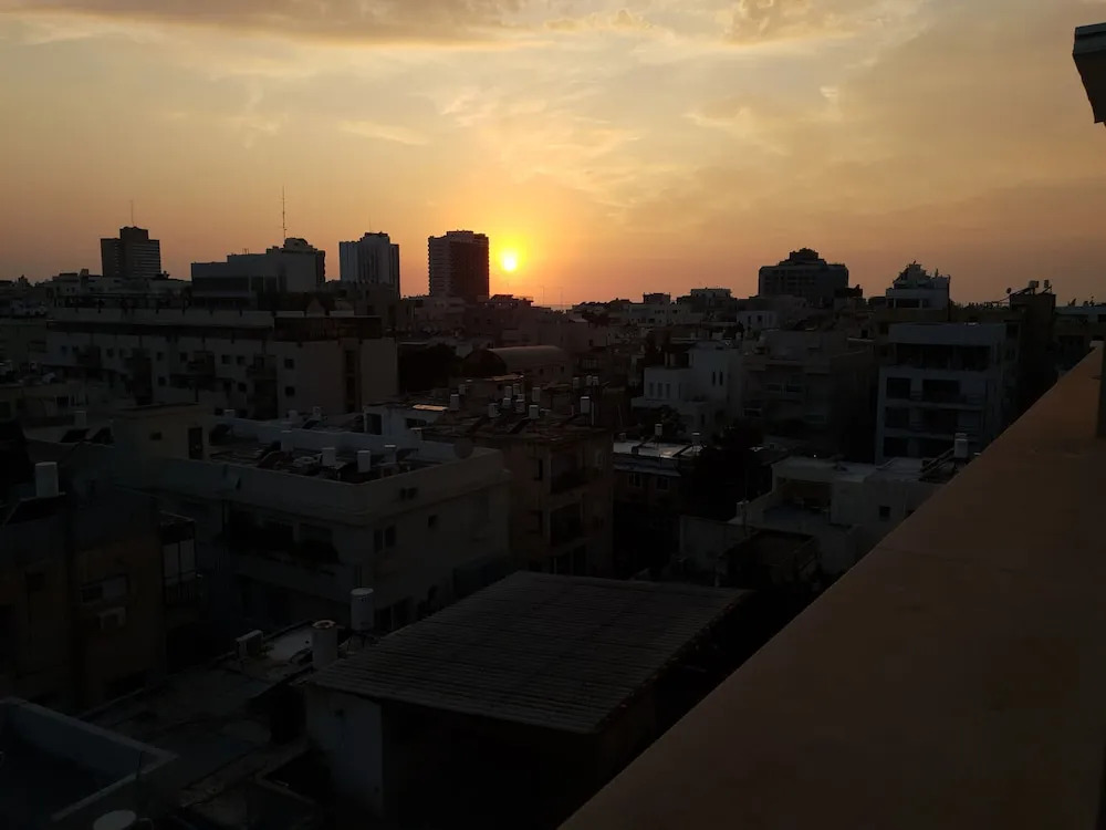 AirTLV - Arlozorov Apartment's