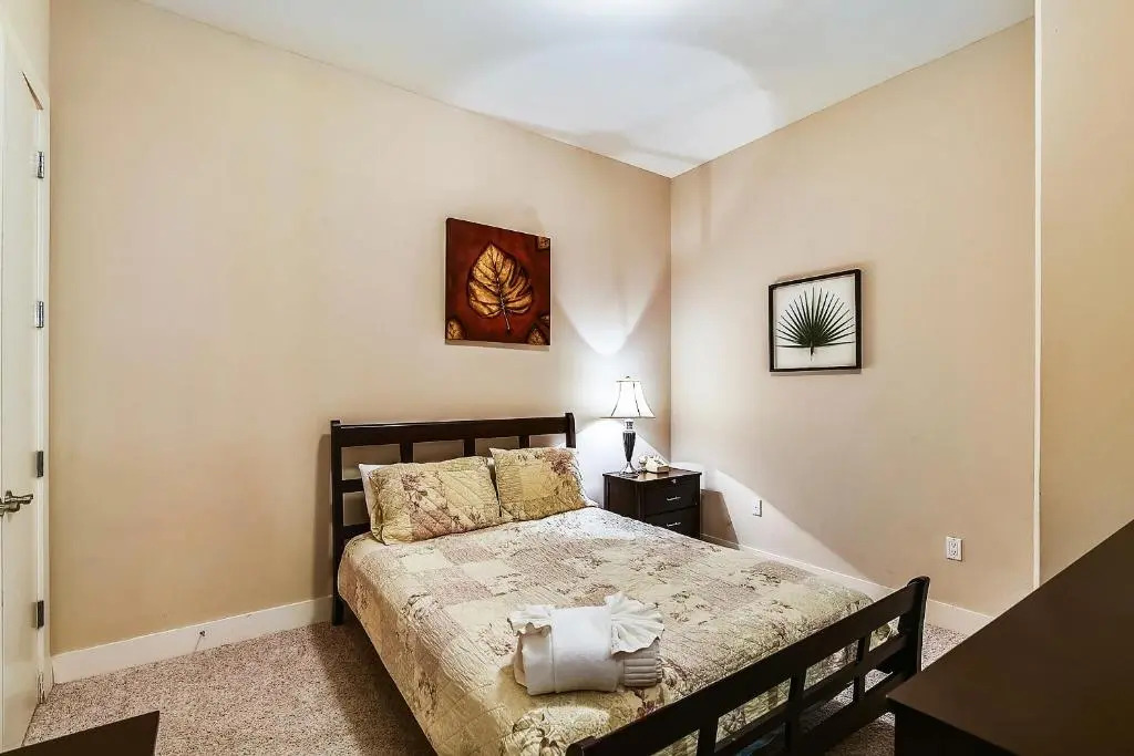 Emerald 707 by Ryson Vacation Rentals