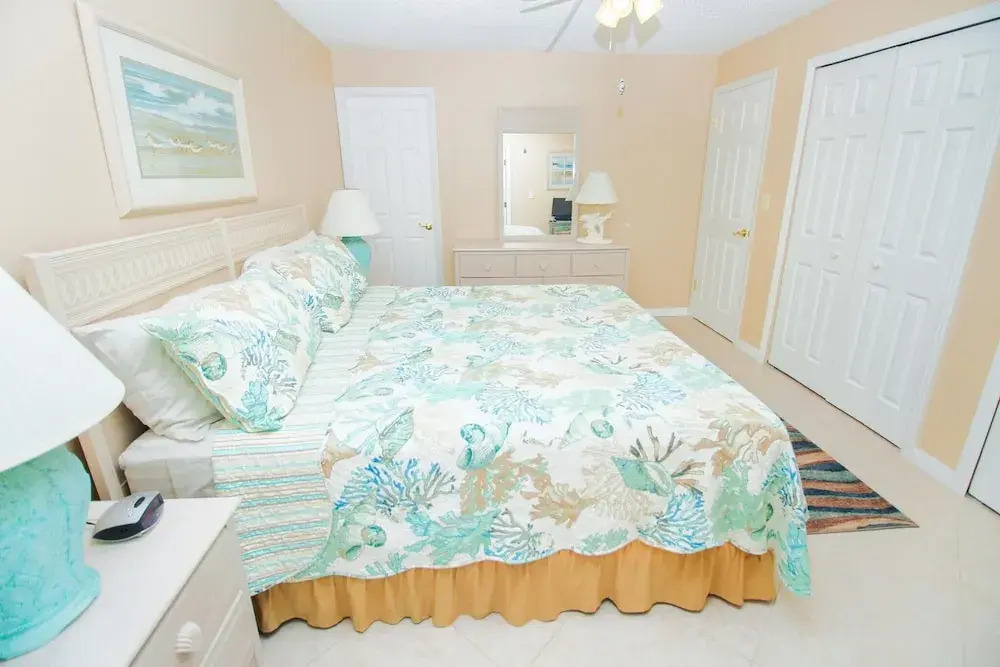 Smyrna Beach Club 818b