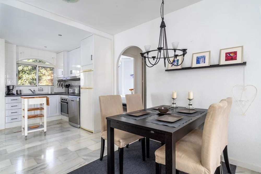 Charming Apartment Near Beach and Golf Ref 115