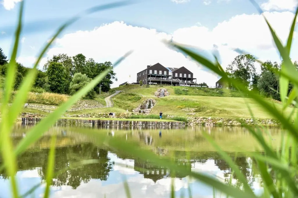 National Golf Resort