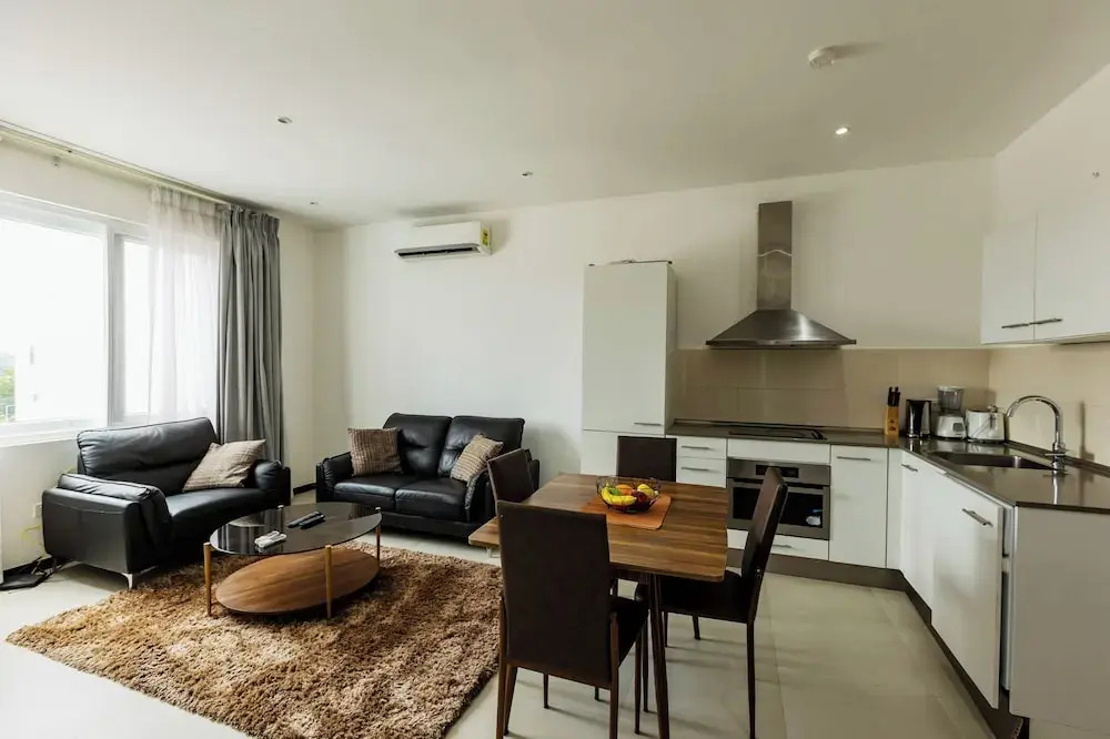 Accra Fine Suites-Henrietta's Residences