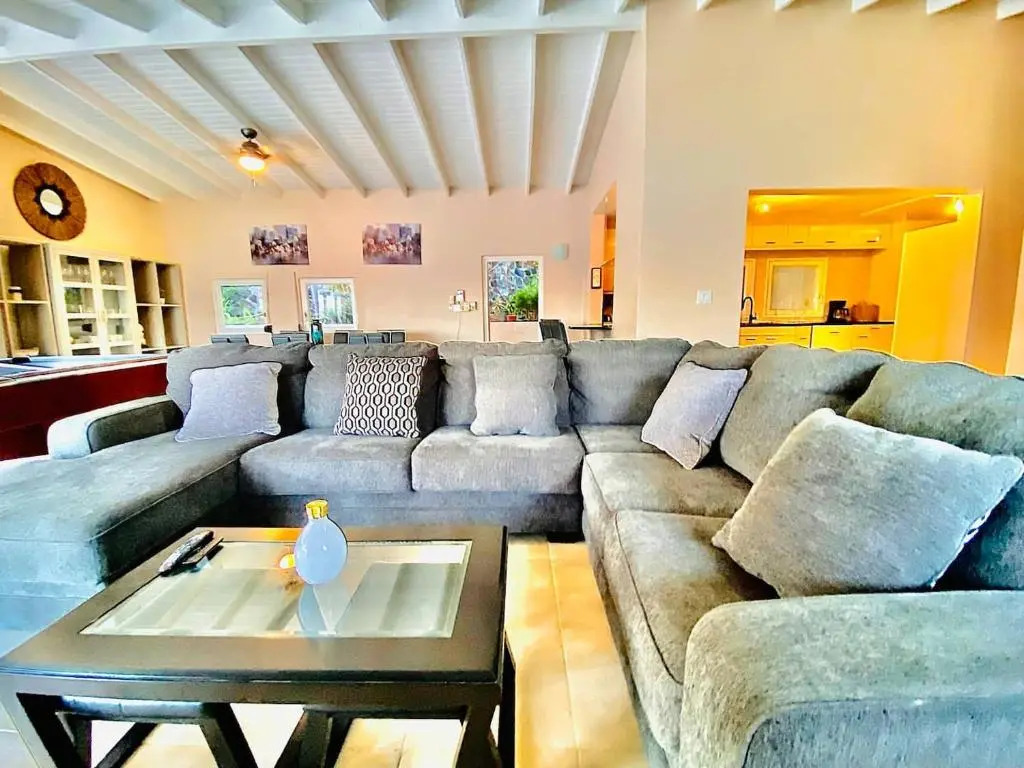 SXM King Size Villa with 4 Rooms and 4 Bathrooms