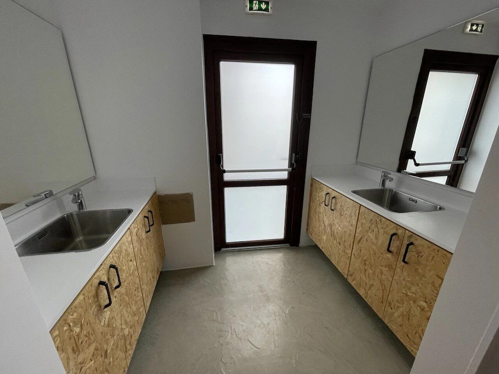 Bee Hostel Paphos
